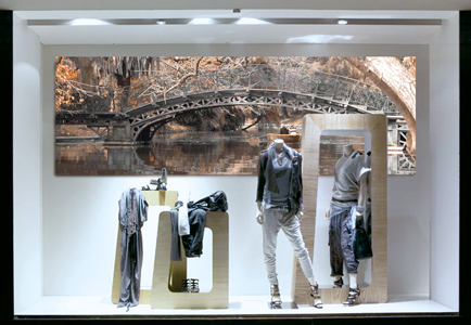 kakemono vitrine magasin